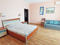 Апартаменты на Шевченко в Евпатории, спальная комната, фото 2