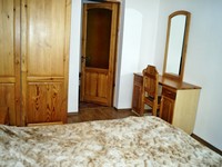 2-комнатные апартаменты с кухней-столовой в гостинице «Московский дворик», Евпатория, фото 1