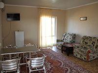 2-комнатный номер «Люкс» в отеле «Поморье», Штормовое, Крым, фото 8