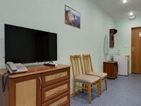 2-местный номер семейный, корпус 2 в пансионате «Солнечный», Николаевка, Крым, фото 2
