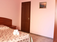 Комната с двухспальной кроватью, Гостевой дом «Валерия», пгт Заозерное, Евпатория
