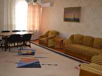 2-местный 2-комнатный номер «Улучшенный» в главном корпусе санатория «Орленок», Евпатория, фото 1