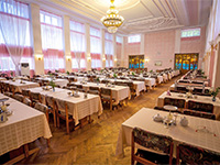 Обеденный зал ресторана «Фонтан» в санатории «Гурзуфский», Гурзуф, Южный берег Крыма, фото 1