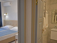 2-местный 2-комнатный номер «Люкс улучшенный» в корпусе «Бриз» в санатории «Гурзуфский», Гурзуф, Южный берег Крыма, фото 3